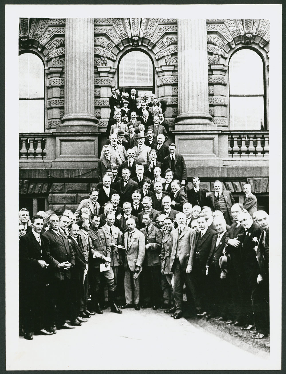 Sir Keith and Sir Ross Smith