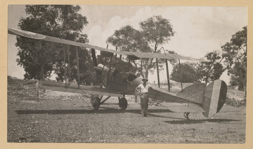 Biplane B6183