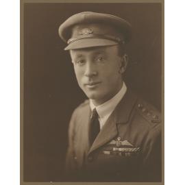 Sir Ross MacPherson Smith