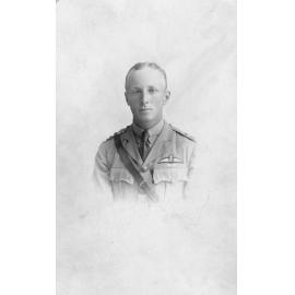 Sir Ross MacPherson Smith