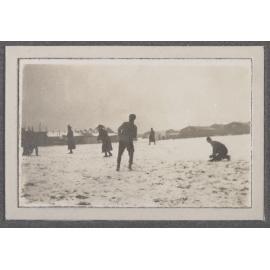 Australian troops in the snow, Weymouth Camp