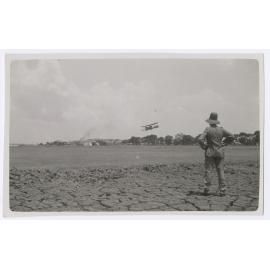 Vickers Vimy landing at Sourabaya