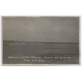 Vickers Vimy landing at Port Darwin