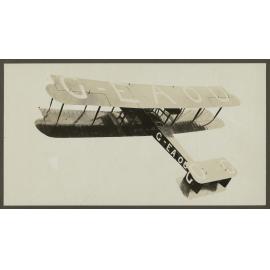 Vickers Vimy in flight
