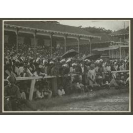 Spectators at Calcutta