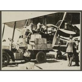 Refuelling the Vickers Vimy