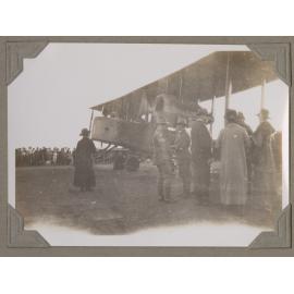 Vickers Vimy arrival at Darwin
