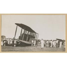 Vickers Vimy arriving at Darwin