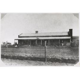 Mutooroo head station