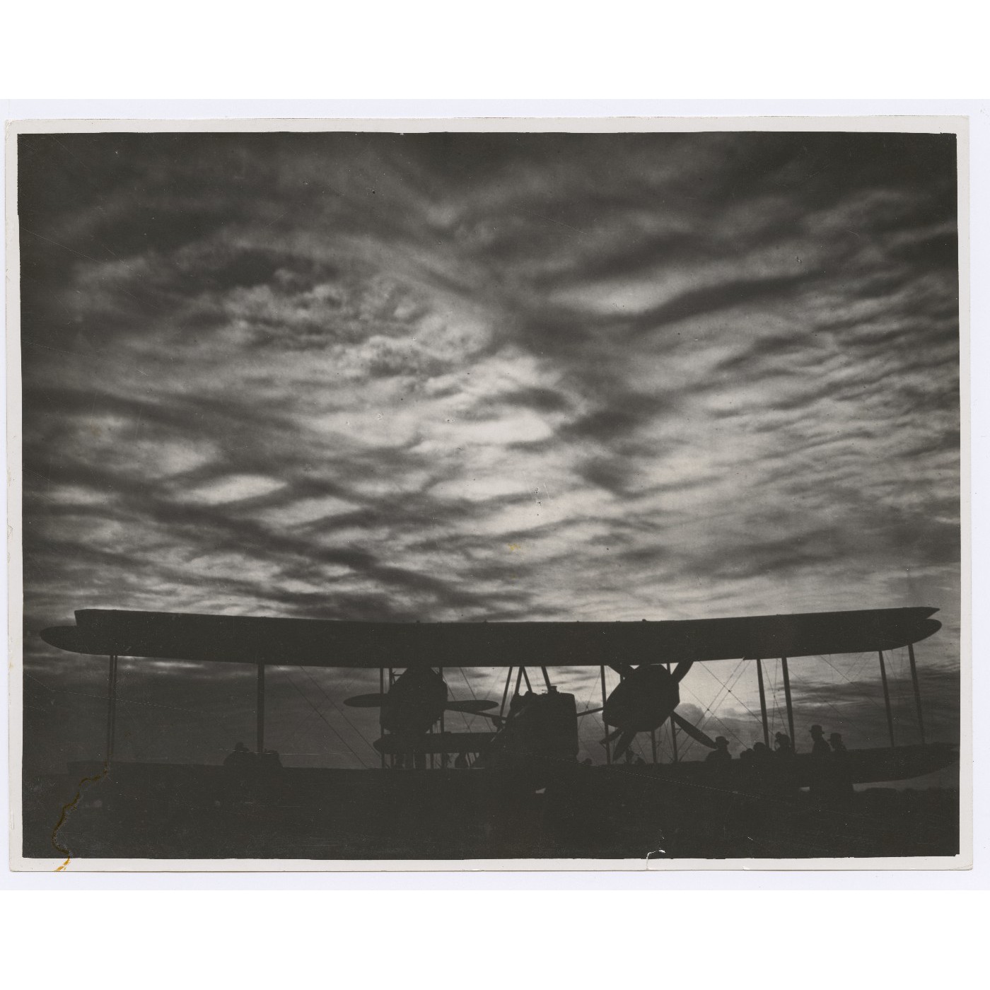 Air race competitors