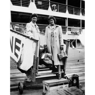 Migration experiences (1945-present)